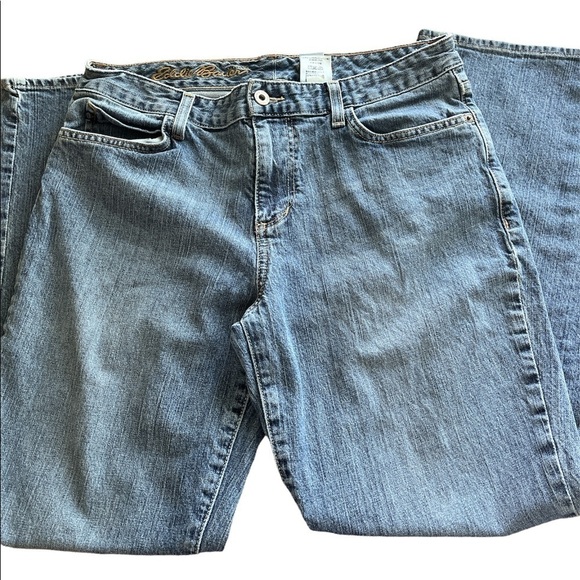 Eddie Bauer Natural Jeans Straight Leg size 10P Women’s - Picture 1 of 11